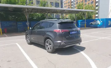 Toyota RAV4 2016 года за 13 500 000 тг. в Алматы фото 4