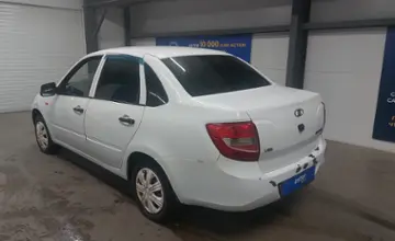 LADA (ВАЗ) Granta 2015 года за 1 700 000 тг. в Астана фото 4