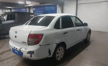 LADA (ВАЗ) Granta 2015 года за 1 700 000 тг. в Астана фото 3
