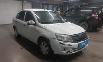 LADA (ВАЗ) Granta 2015 года за 1 700 000 тг. в Астана фото 2