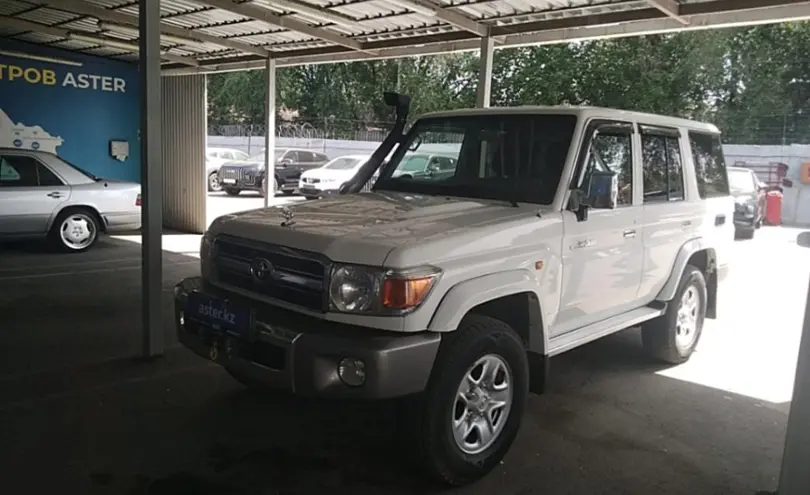 Toyota Land Cruiser 2010 года за 18 500 000 тг. в Алматы