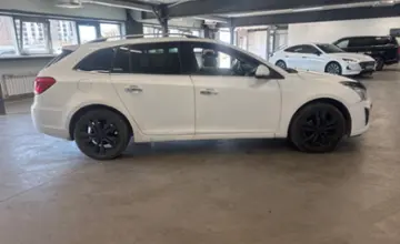 Chevrolet Cruze 2014 года за 3 700 000 тг. в Астана фото 4