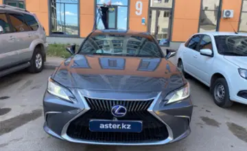 Lexus ES 2021 года за 18 000 000 тг. в Астана фото 2