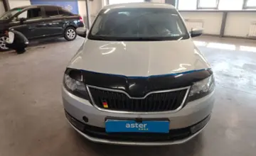 Skoda Rapid 2015 года за 5 200 000 тг. в Астана фото 2