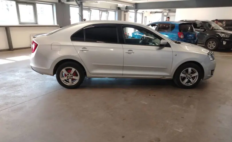Skoda Rapid 2015 года за 5 200 000 тг. в Астана фото 4