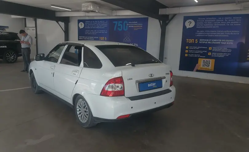 LADA (ВАЗ) Priora 2015 года за 3 500 000 тг. в Астана фото 4