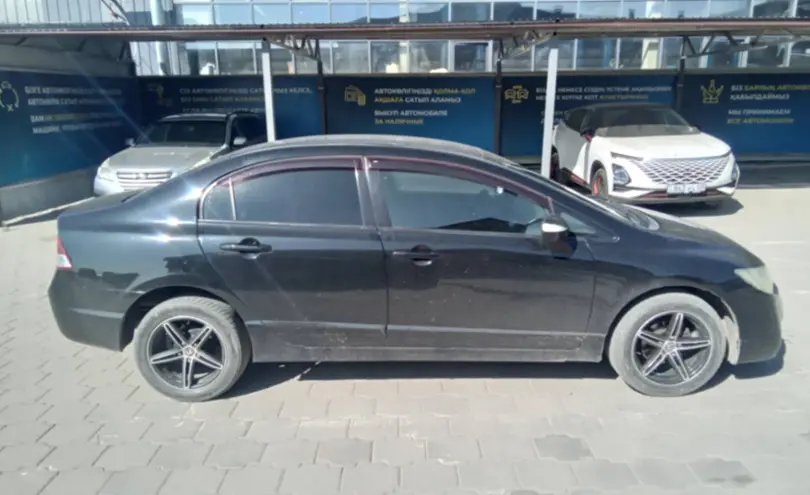 Honda Civic 2006 года за 3 000 000 тг. в Караганда фото 4