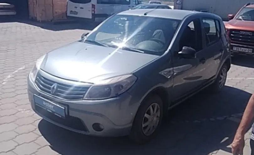 Renault Sandero 2010 года за 3 000 000 тг. в Караганда