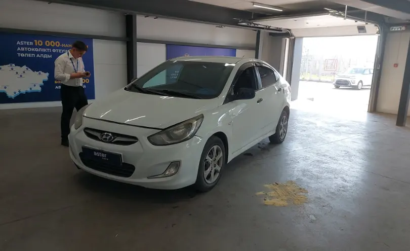 Hyundai Accent 2013 года за 3 000 000 тг. в Астана