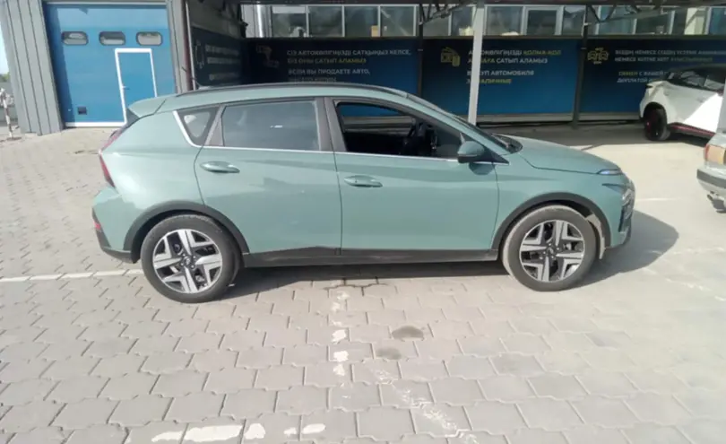 Hyundai Bayon 2023 года за 9 500 000 тг. в Караганда фото 4