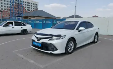Toyota Camry 2018 года за 12 000 000 тг. в Шымкент фото 1