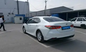 Toyota Camry 2018 года за 12 000 000 тг. в Шымкент фото 4