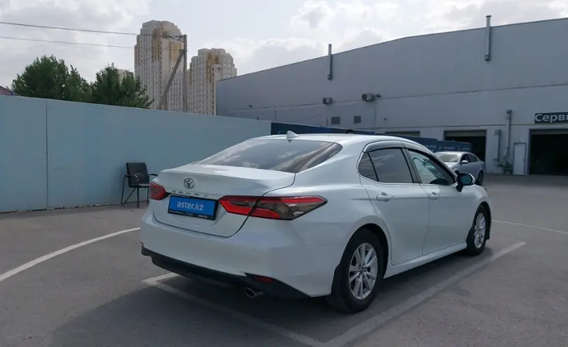 Toyota Camry 2018 года за 12 000 000 тг. в Шымкент фото 3