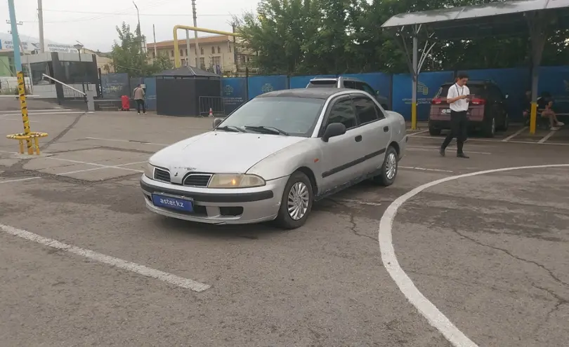 Mitsubishi Carisma 2000 года за 1 000 000 тг. в Алматы