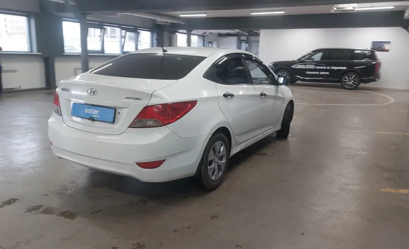 Hyundai Accent 2014 года за 4 100 000 тг. в Астана фото 3