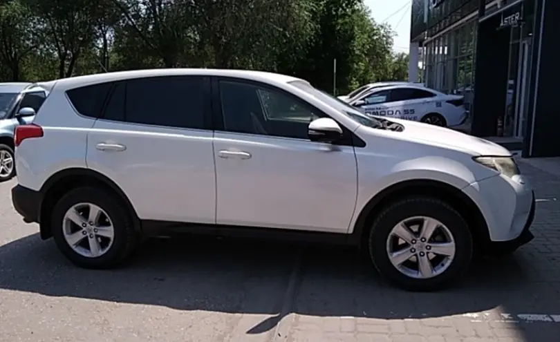 Toyota RAV4 2014 года за 9 500 000 тг. в Актобе фото 4