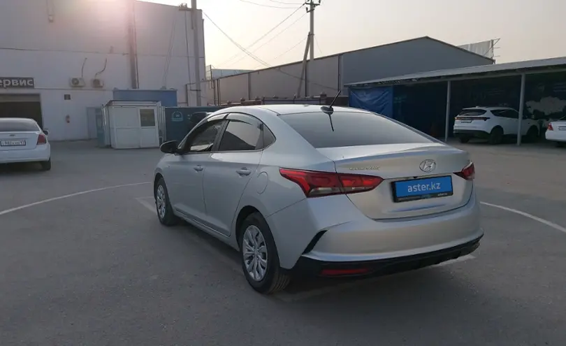 Hyundai Solaris 2021 года за 8 000 000 тг. в Шымкент фото 4