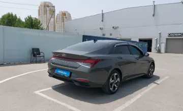 Hyundai Elantra 2021 года за 9 000 000 тг. в Шымкент фото 3