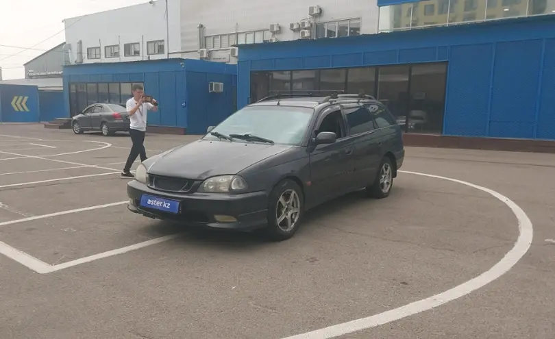 Toyota Avensis 2001 года за 2 050 000 тг. в Алматы