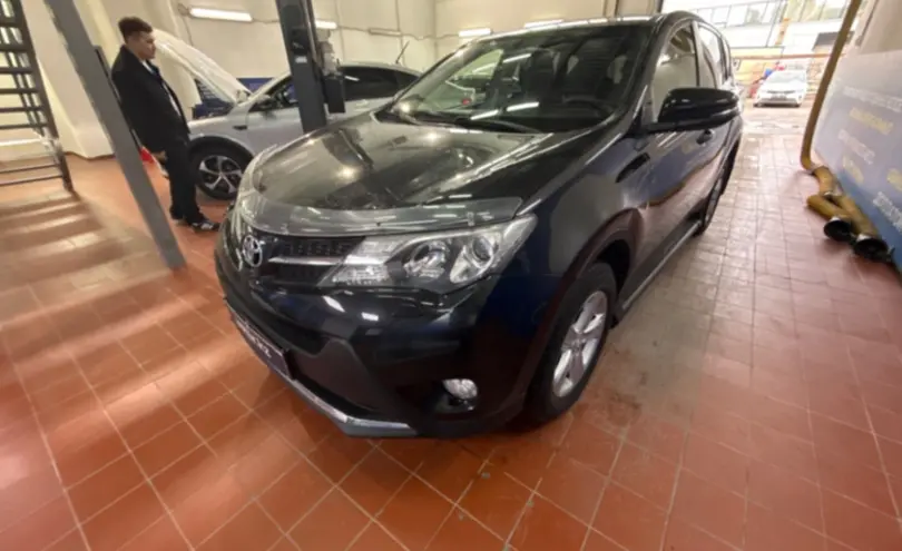 Toyota RAV4 2013 года за 11 000 000 тг. в Астана