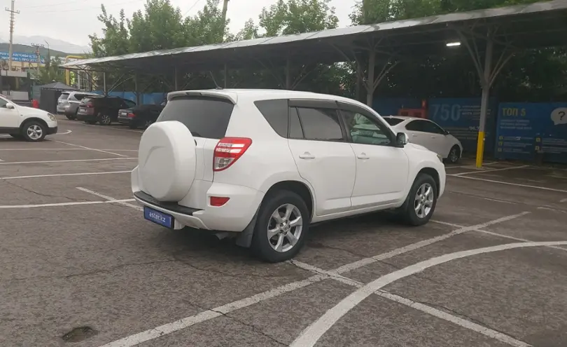Toyota RAV4 2011 года за 8 500 000 тг. в Алматы фото 3