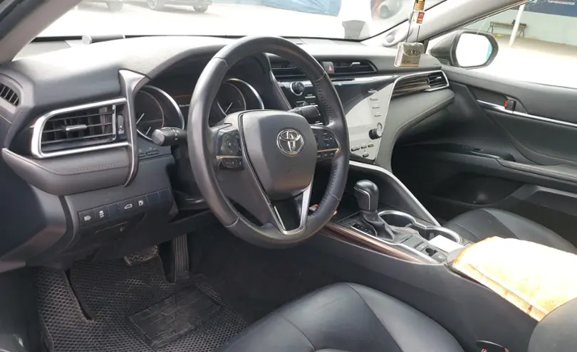 Toyota Camry 2019 года за 14 000 000 тг. в Шымкент фото 5