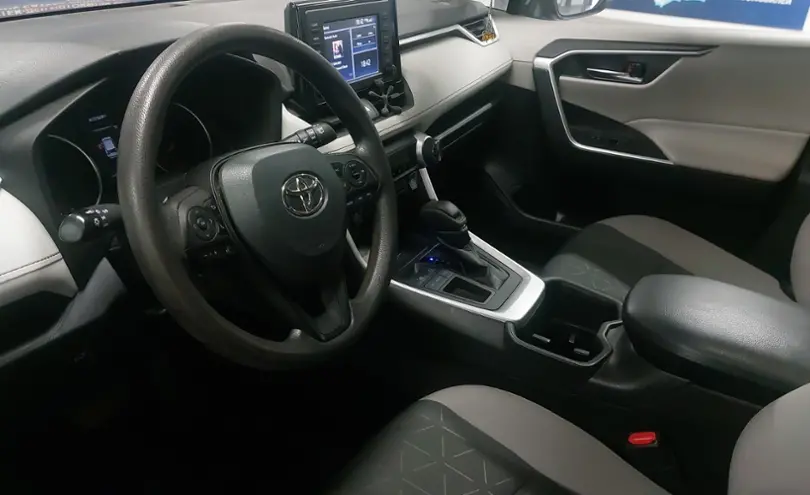 Toyota RAV4 2022 года за 17 500 000 тг. в Астана фото 5