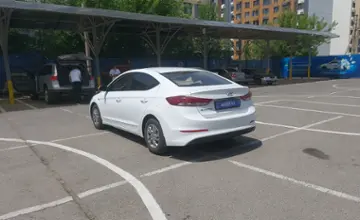 Hyundai Elantra 2018 года за 7 700 000 тг. в Алматы фото 4
