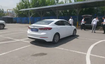 Hyundai Elantra 2018 года за 7 700 000 тг. в Алматы фото 3