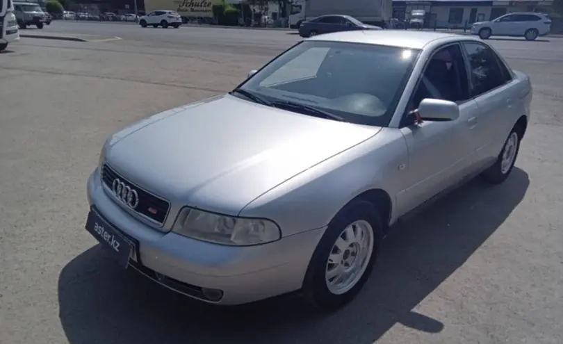 Audi A4 2000 года за 2 800 000 тг. в Уральск