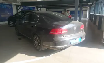 Volkswagen Passat 2012 года за 7 000 000 тг. в Астана фото 3