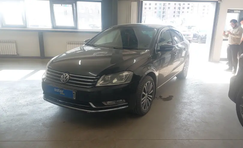 Volkswagen Passat 2012 года за 7 000 000 тг. в Астана