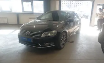 Volkswagen Passat 2012 года за 7 000 000 тг. в Астана фото 1