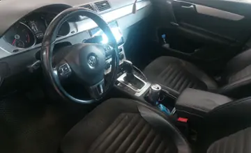 Volkswagen Passat 2012 года за 7 000 000 тг. в Астана фото 4