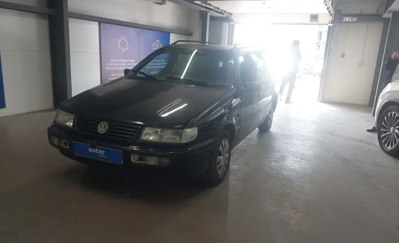 Volkswagen Passat 1995 года за 1 700 000 тг. в Астана