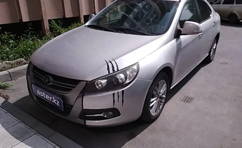 JAC J5 (Heyue) 2015 года за 3 250 000 тг. в Костанай