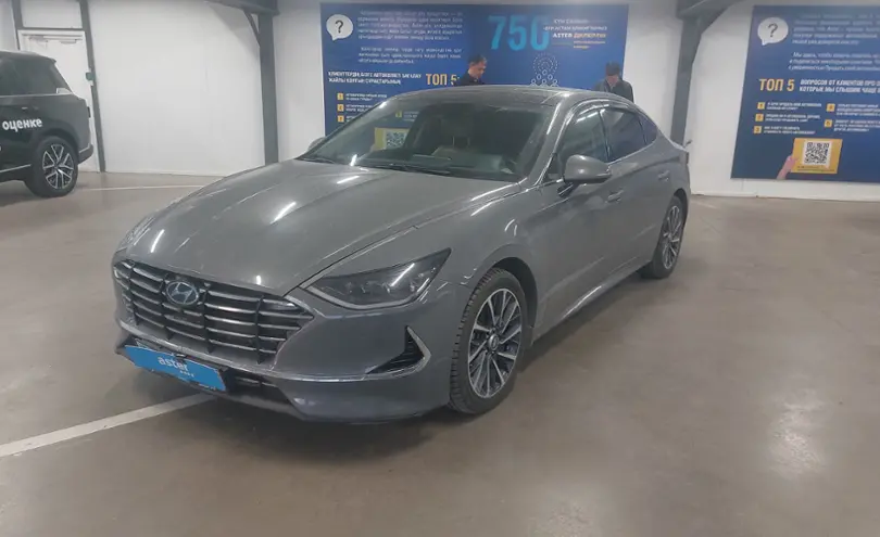 Hyundai Sonata 2020 года за 12 000 000 тг. в Астана