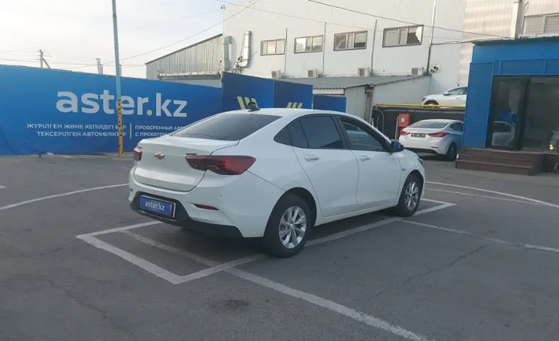 Chevrolet Onix 2023 года за 5 800 000 тг. в Алматы фото 3