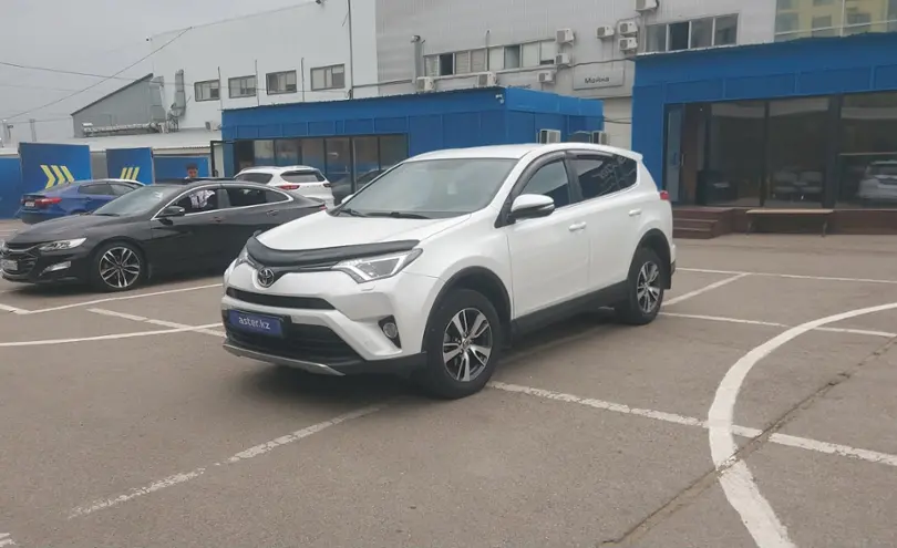 Toyota RAV4 2019 года за 15 000 000 тг. в Алматы