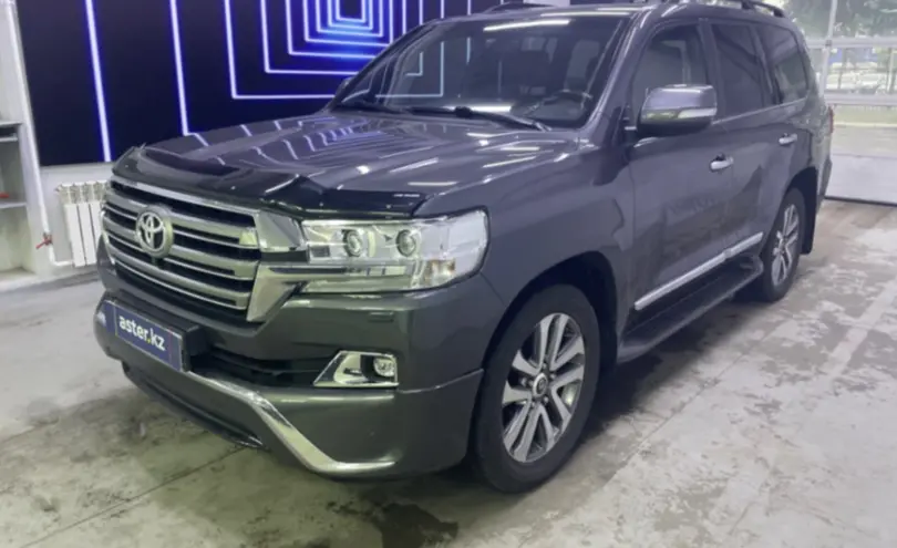 Toyota Land Cruiser 2018 года за 30 000 000 тг. в Павлодар