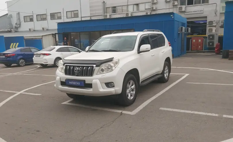 Toyota Land Cruiser Prado 2011 года за 13 800 000 тг. в Алматы