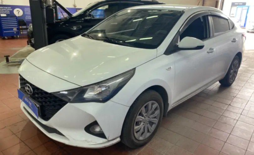 Hyundai Solaris 2020 года за 7 000 000 тг. в Астана