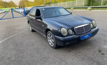 Mercedes-Benz E-Класс 1997 года за 1 500 000 тг. в Усть-Каменогорск фото 3