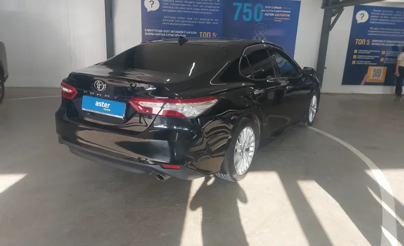 Toyota Camry 2019 года за 15 000 000 тг. в Астана фото 3