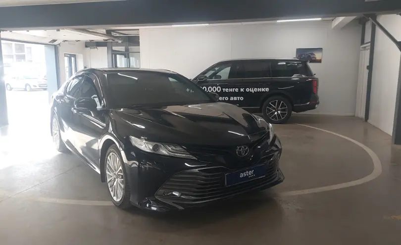 Toyota Camry 2019 года за 15 000 000 тг. в Астана фото 2