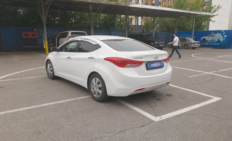 Hyundai Avante 2010 года за 6 000 000 тг. в Алматы фото 4