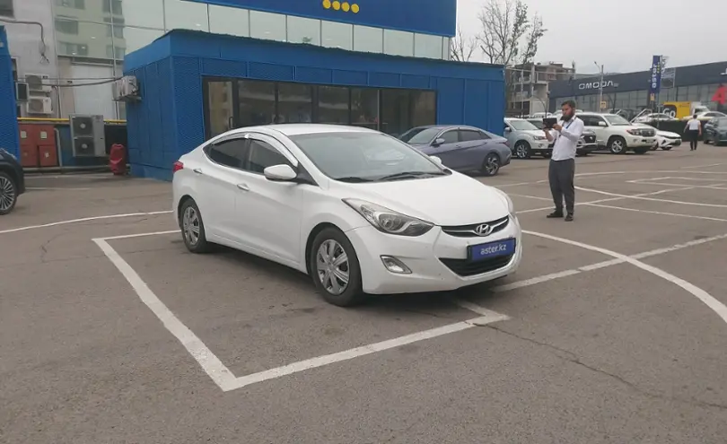 Hyundai Avante 2010 года за 6 000 000 тг. в Алматы фото 2