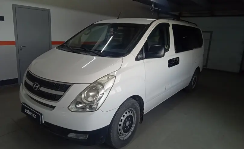 Hyundai H-1 2011 года за 7 500 000 тг. в Уральск
