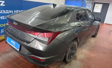 Hyundai Elantra 2023 года за 10 000 000 тг. в Астана