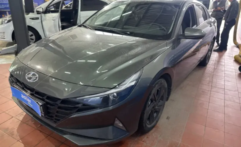 Hyundai Elantra 2023 года за 10 000 000 тг. в Астана